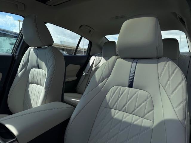 New 2026 Nissan Sentra SL w/ Floor Mat Package FWD image 15
