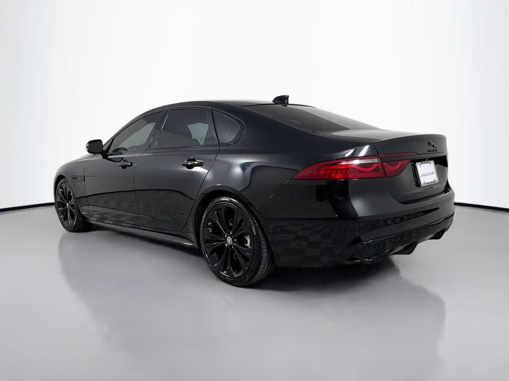 Used 2024 Jaguar XF R-Dynamic SE AWD/4WD image 7
