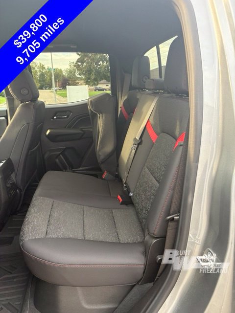 Used 2025 Chevrolet Colorado Z71 AWD/4WD image 32