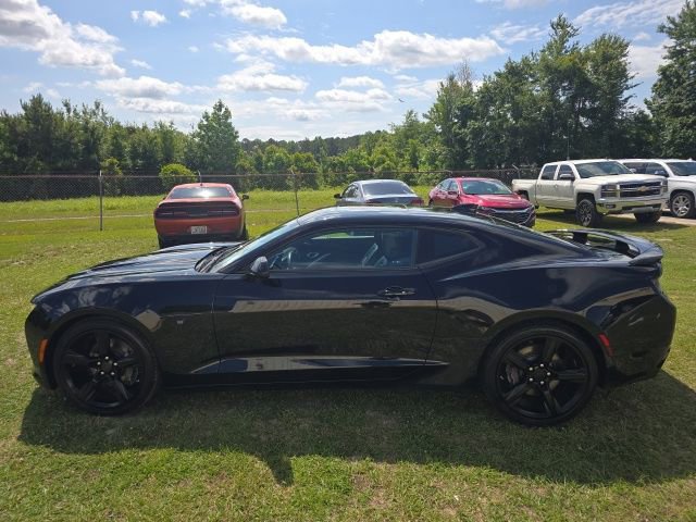 Used 2016 Chevrolet Camaro SS RWD image 3