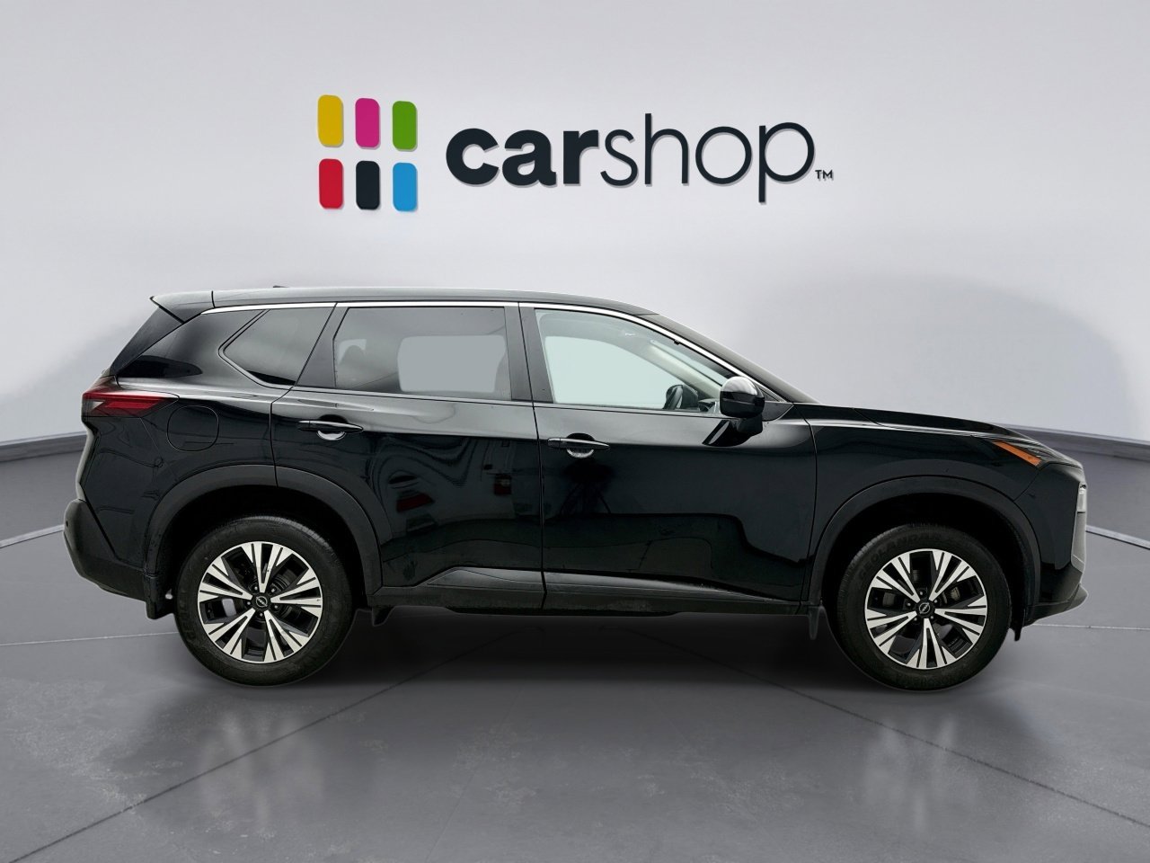 Used 2023 Nissan Rogue SV image 6