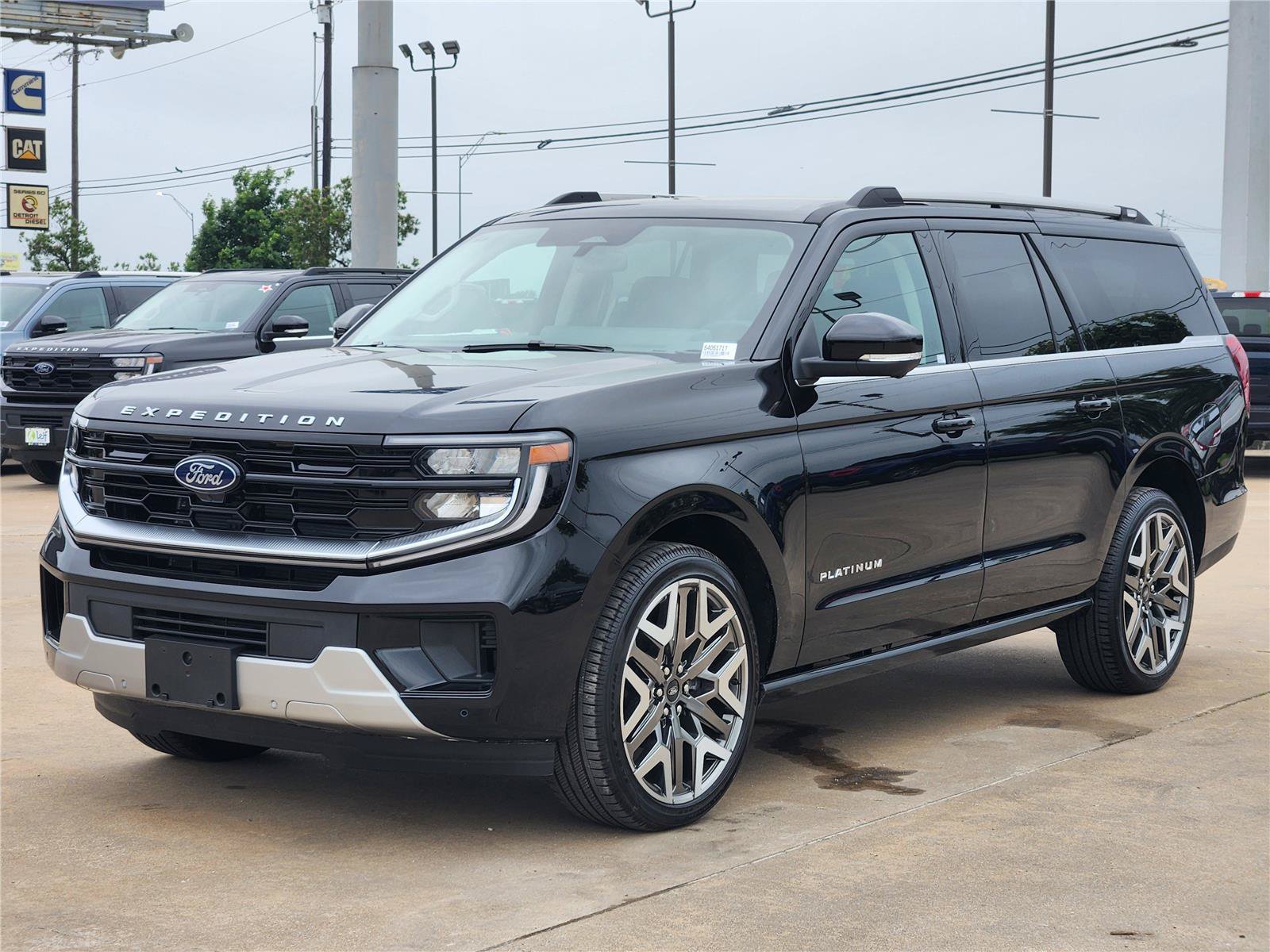 New 2025 Ford Expedition Max Platinum w/ Platinum Ultimate Package AWD/4WD image 2
