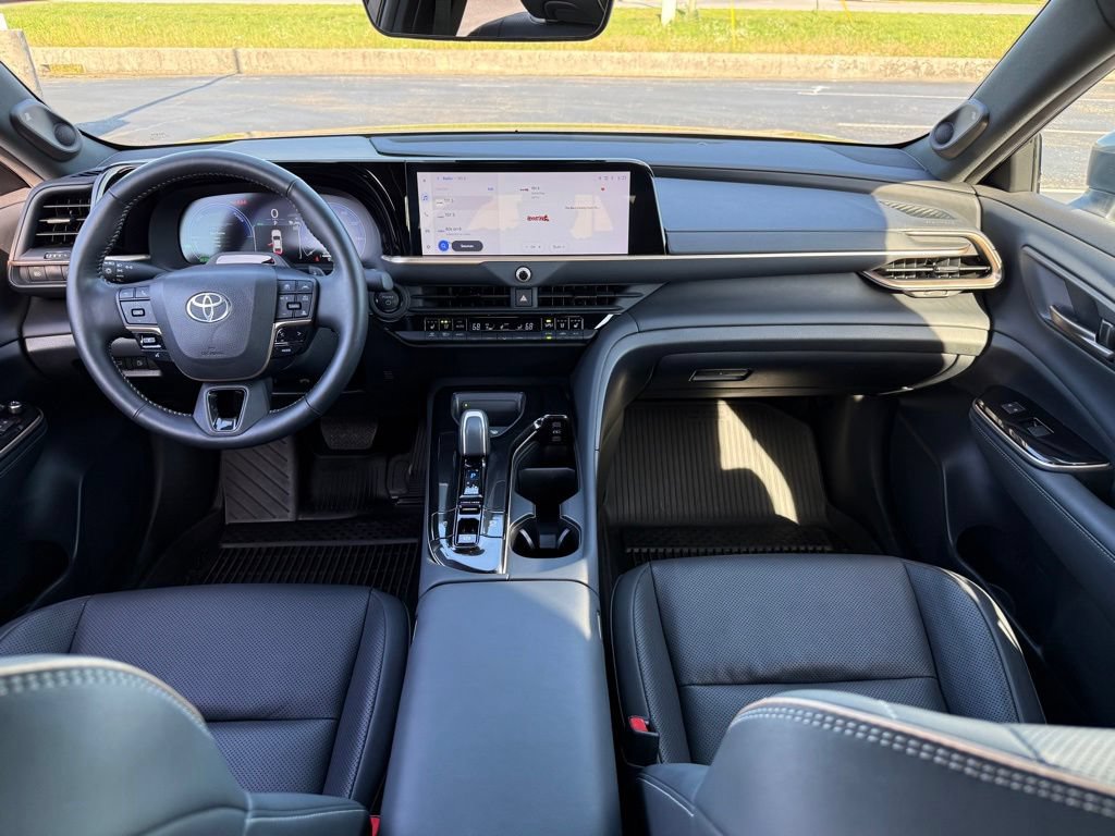 Certified 2024 Toyota Crown Platinum AWD/4WD image 38
