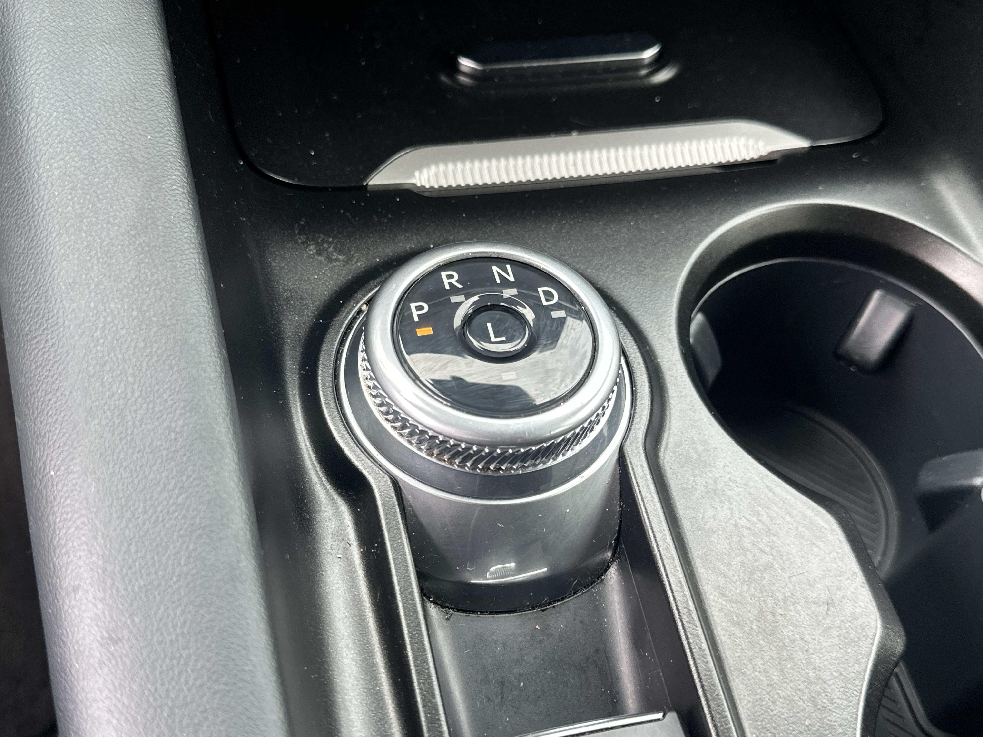 Used 2025 Ford Explorer ST-Line AWD/4WD image 31