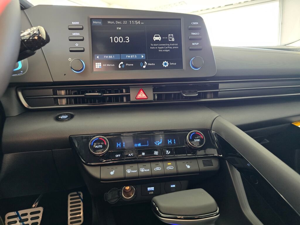 New 2026 Hyundai Elantra SEL Sport image 23