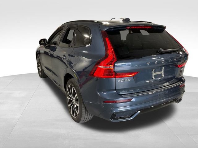 Used 2023 Volvo XC60 B5 Plus w/ Climate Package image 6