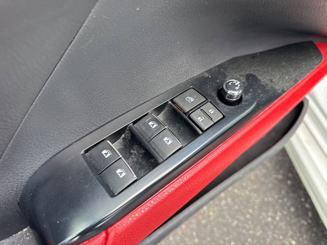 Used 2019 Toyota Camry XSE FWD image 28