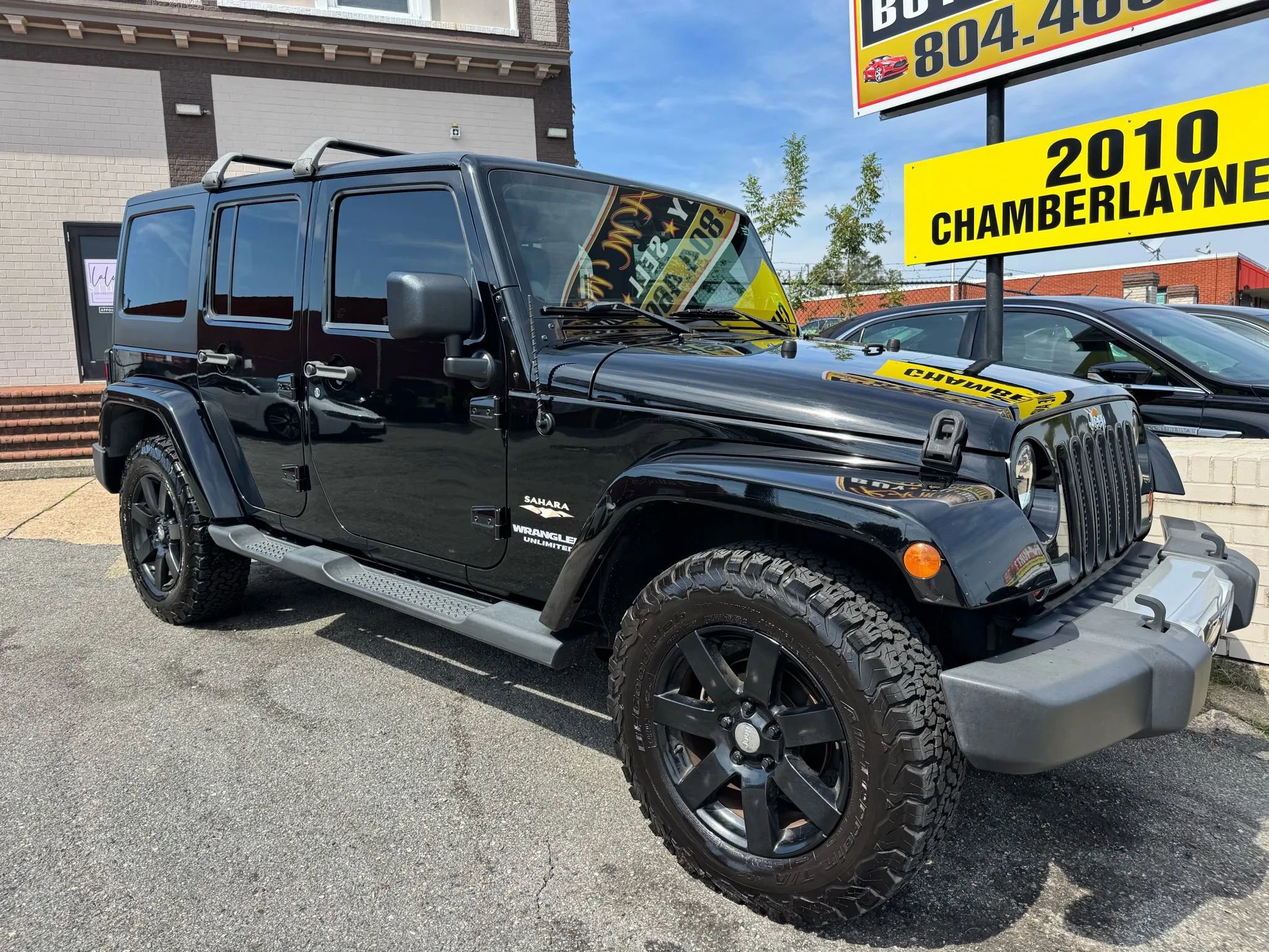 Used 2013 Jeep Wrangler Unlimited Sahara w/ Connectivity Group image 2