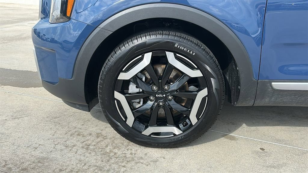 Used 2025 Kia Telluride S AWD/4WD image 7
