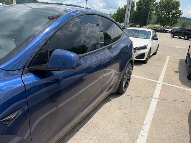 Used 2024 Tesla Model Y Performance AWD/4WD image 5