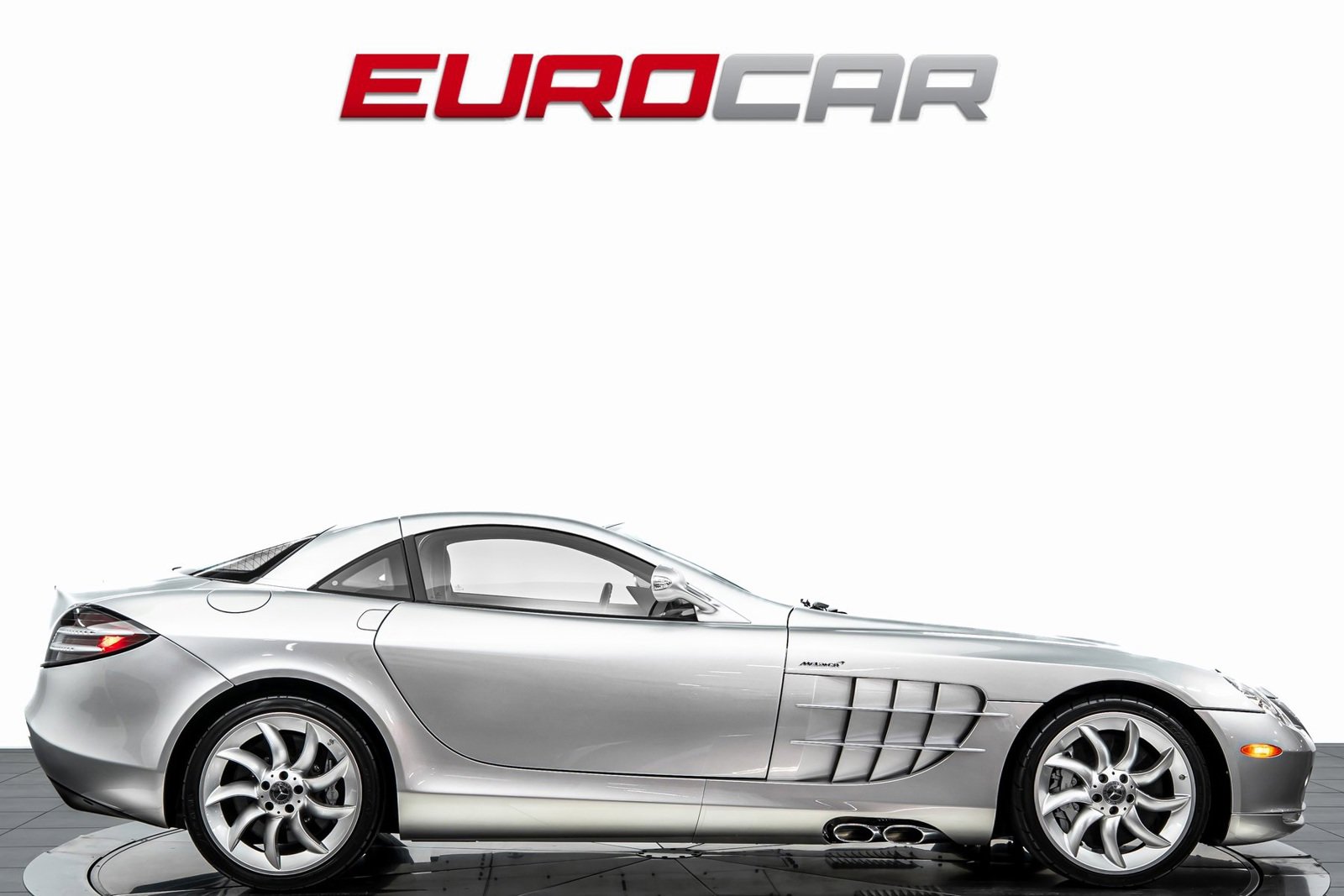 Used 2005 Mercedes-Benz SLR image 6