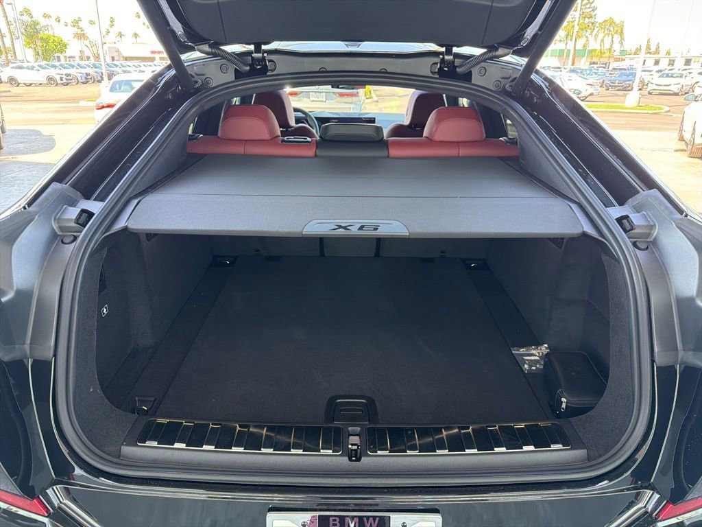 New 2026 BMW X6 xDrive40i image 23