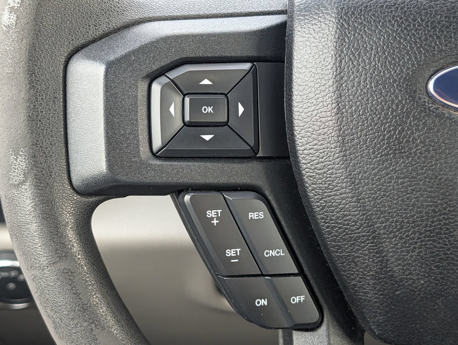 Used 2015 Ford F150 XL w/ Equipment Group 101A Mid AWD/4WD image 31