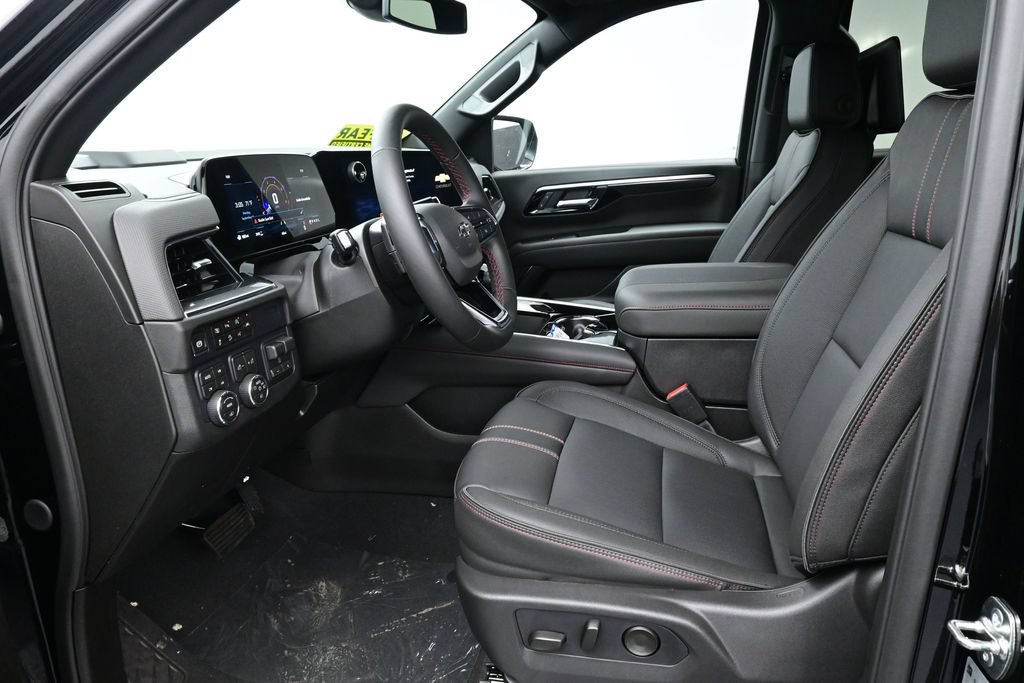 New 2026 Chevrolet Suburban RST w/ RST Capability Package AWD/4WD image 13