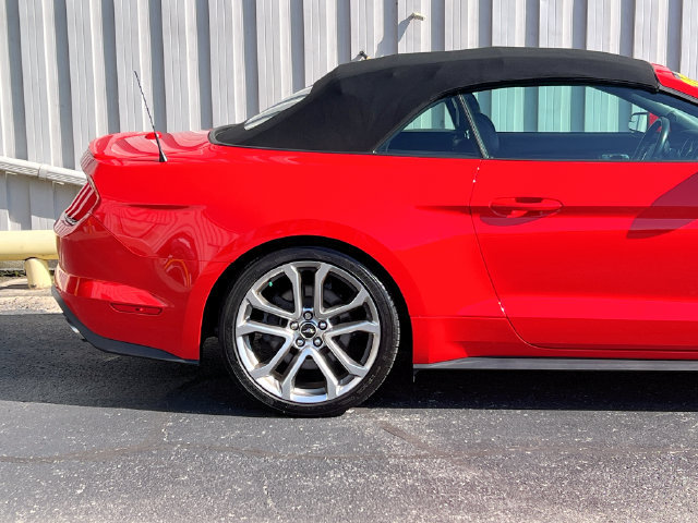 Used 2019 Ford Mustang GT Premium RWD image 21