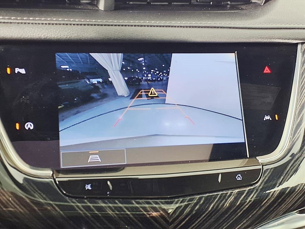 Certified 2025 Cadillac XT6 Premium Luxury image 18