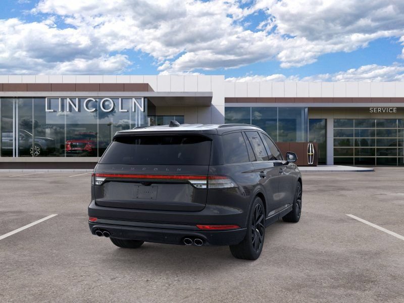 New 2026 Lincoln Aviator Black Label w/ Jet Appearance Package AWD/4WD image 8