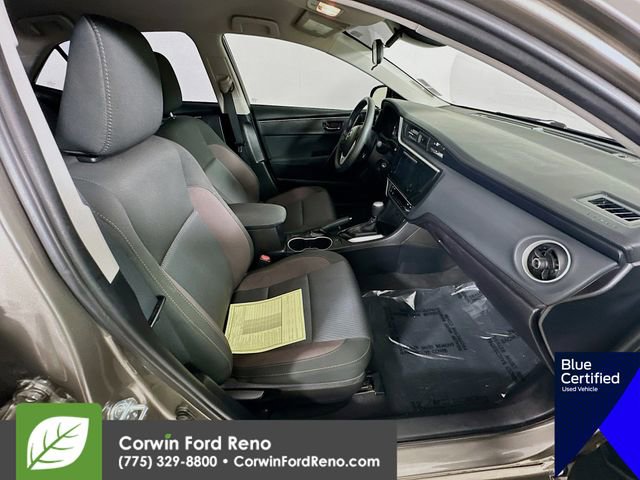 Used 2018 Toyota Corolla LE FWD image 28