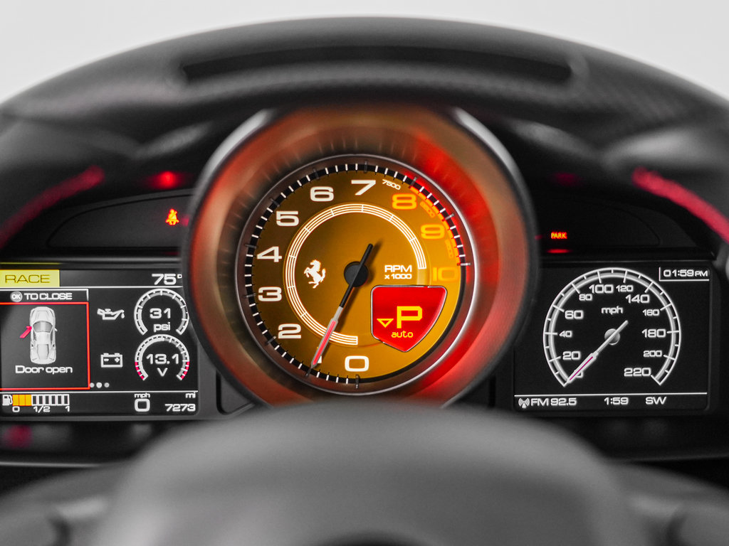 Used 2019 Ferrari 488 Pista Coupe RWD image 21