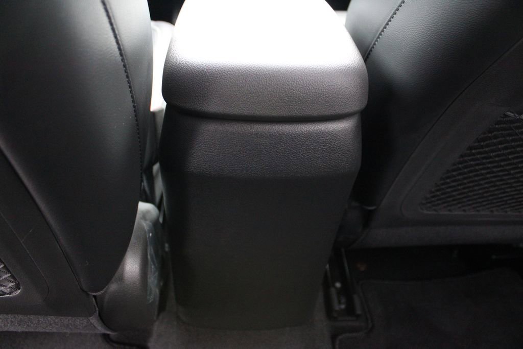 Used 2020 Hyundai Kona Limited image 36