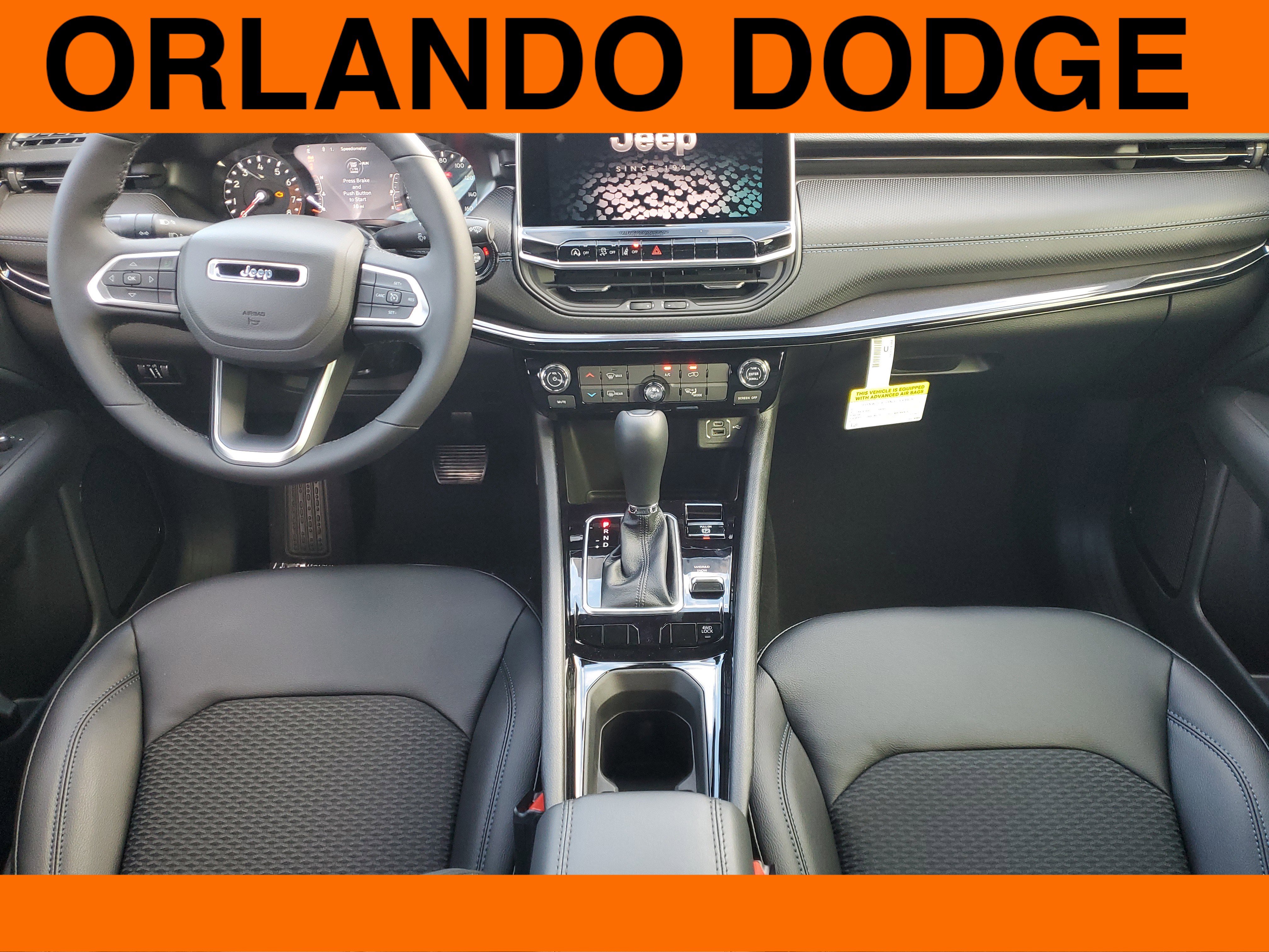 New 2026 Jeep Compass Latitude image 11