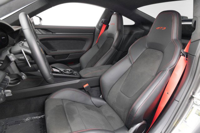 Used 2022 Porsche 911 GT3 image 4