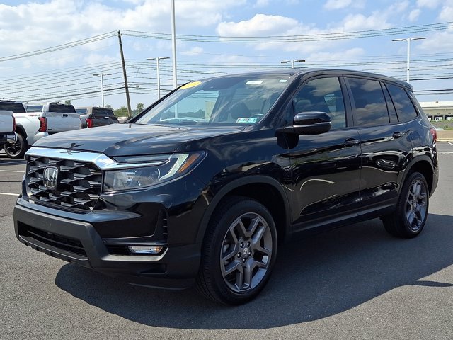 Used 2023 Honda Passport EX-L image 3