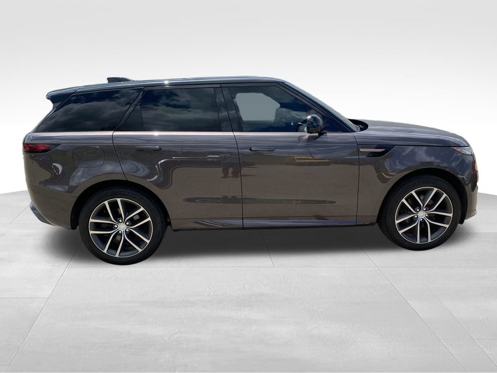 Used 2023 Land Rover Range Rover Sport SE Dynamic AWD/4WD image 6