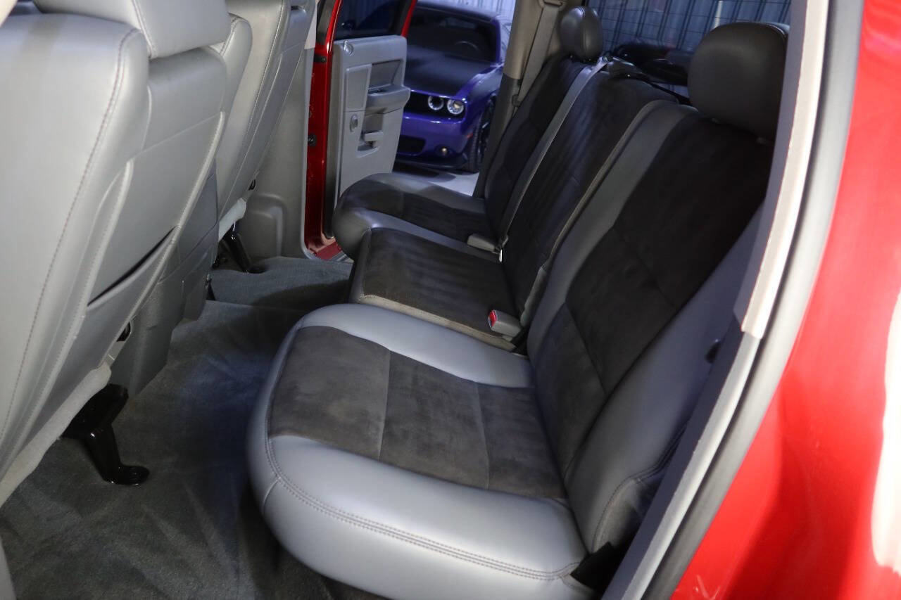 Used 2006 Dodge Ram 1500 Truck 2WD Quad Cab w/ Communication Pkg image 17