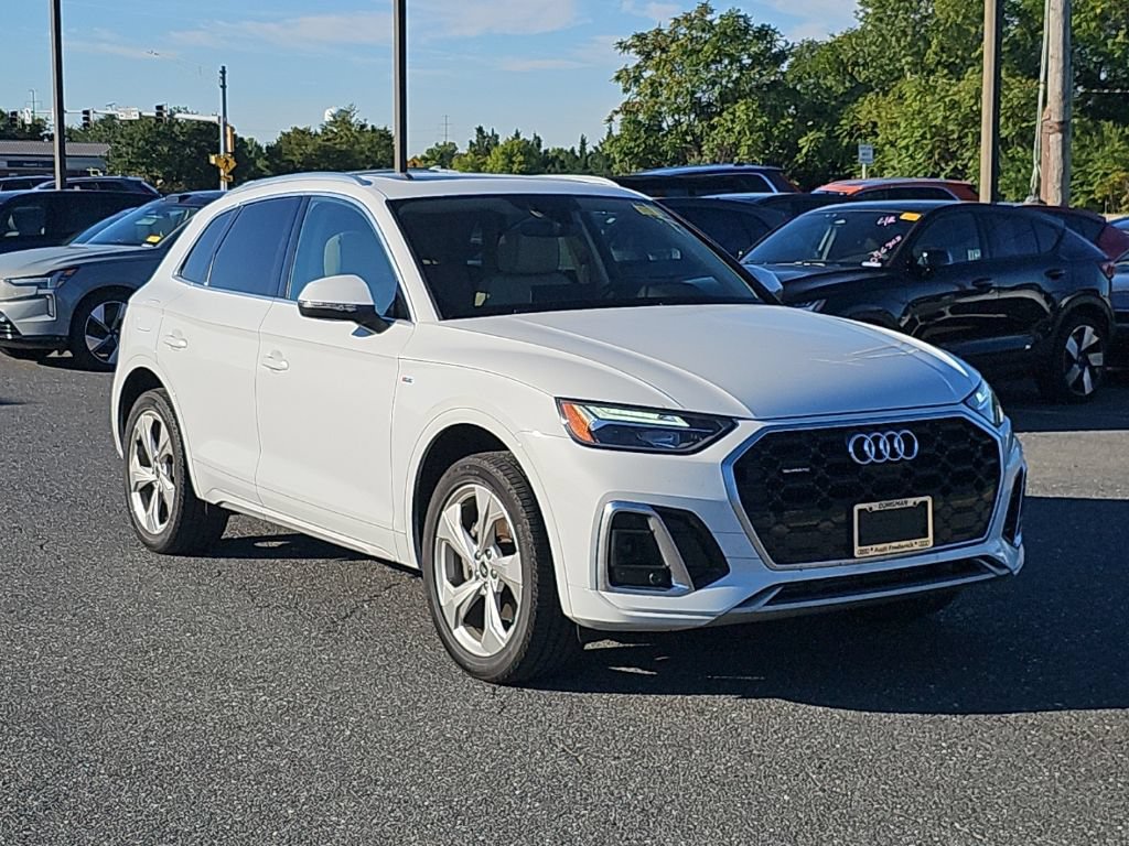 Certified 2023 Audi Q5 2.0T Premium Plus w/ Premium Plus Package AWD/4WD image 1