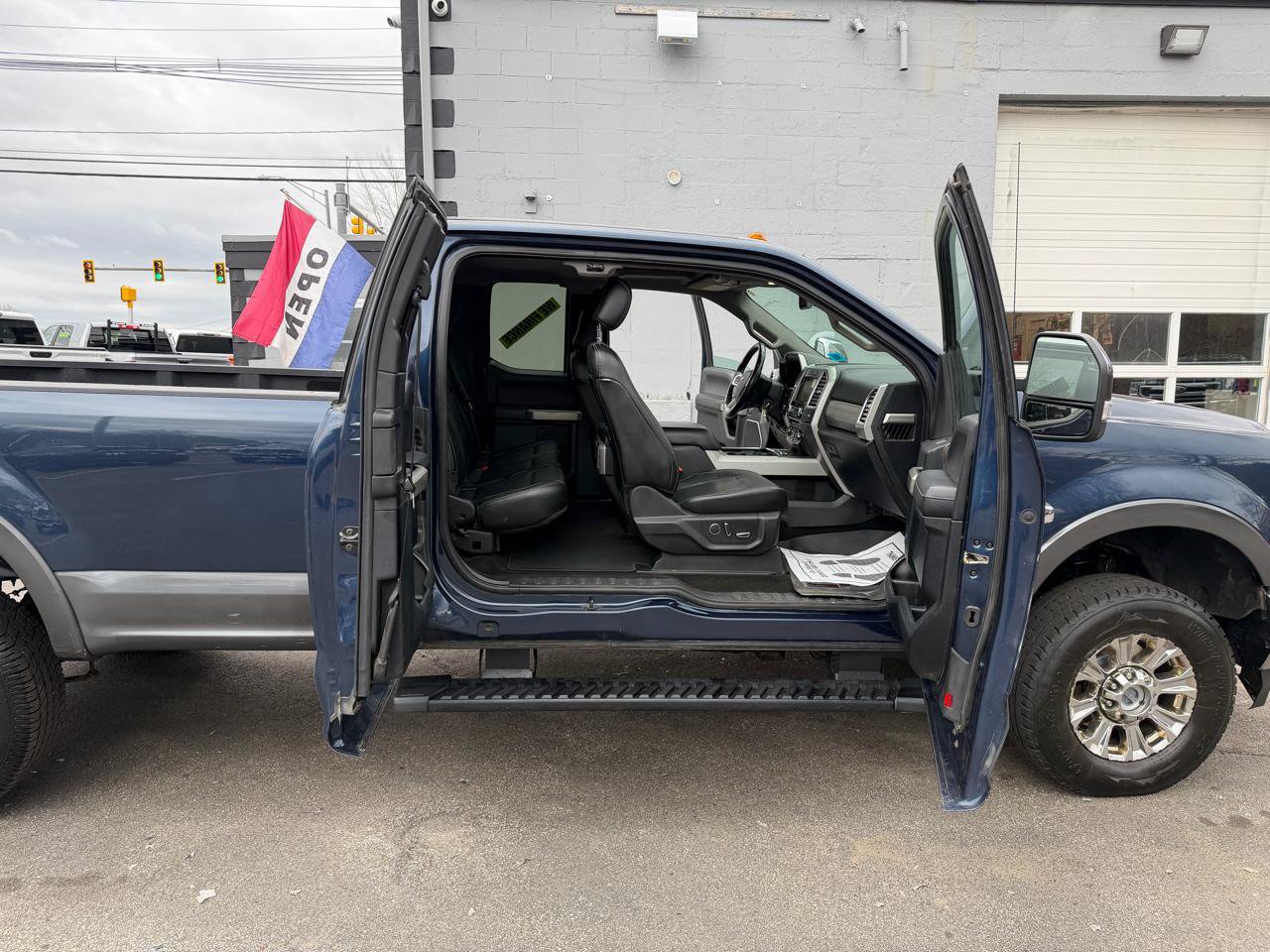 Used 2017 Ford F250 Lariat w/ Chrome Package AWD/4WD image 8