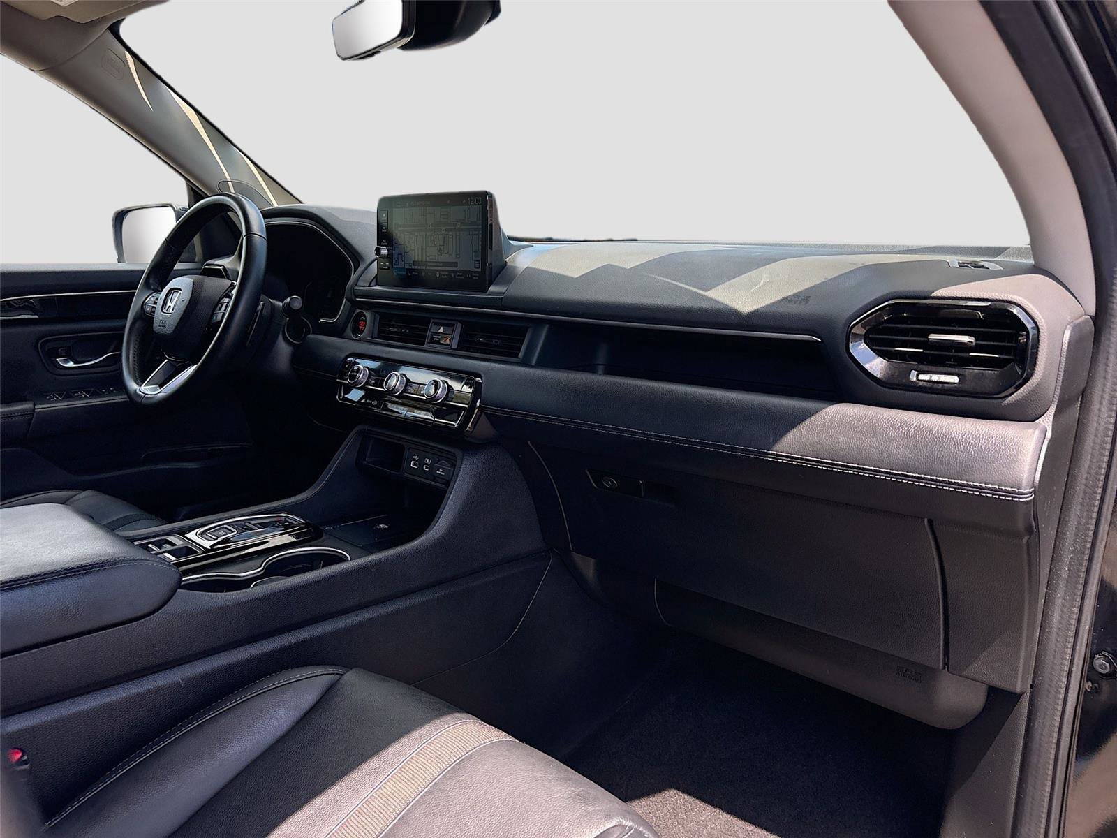 Certified 2024 Honda Pilot Touring image 36