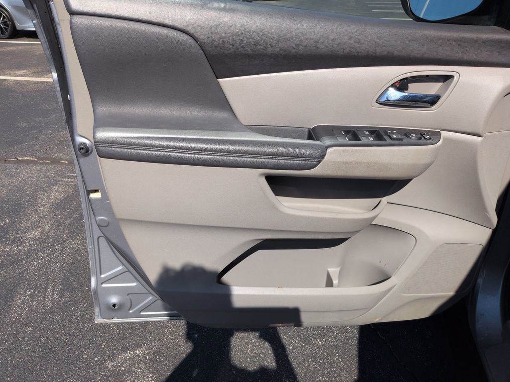 Used 2016 Honda Odyssey EX-L image 11