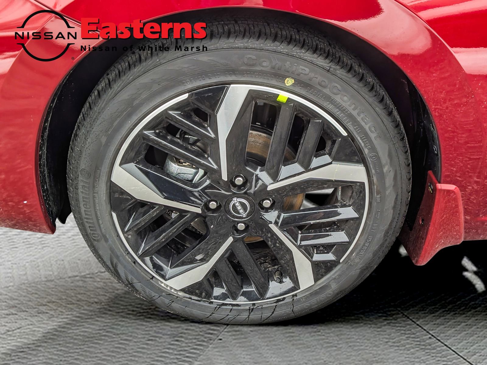 New 2025 Nissan Versa SR image 24