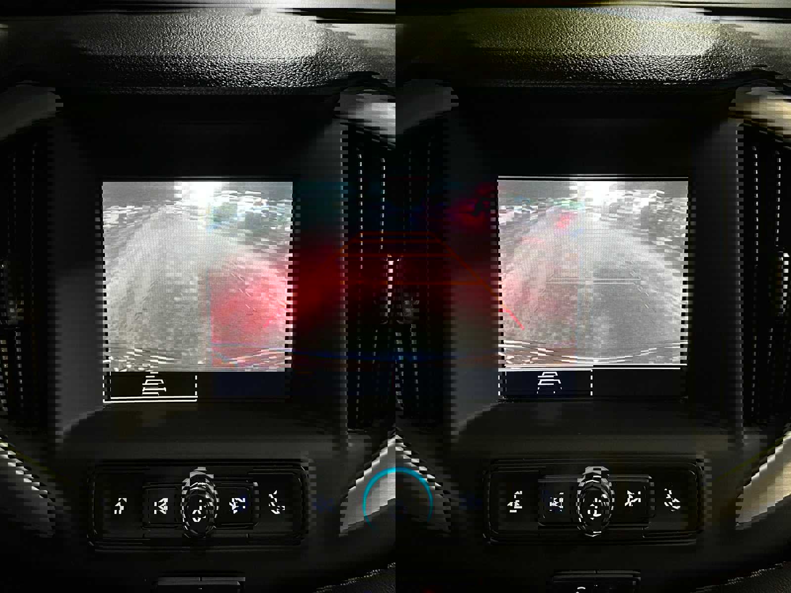 Used 2022 GMC Terrain SLE w/ Driver Convenience Package image 28