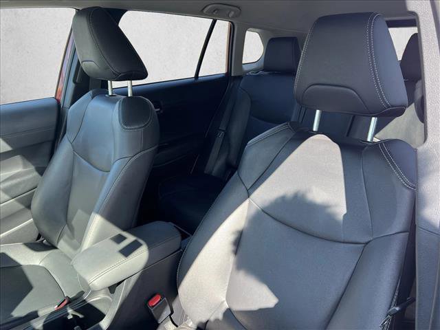 Certified 2023 Toyota Corolla Cross XLE image 16