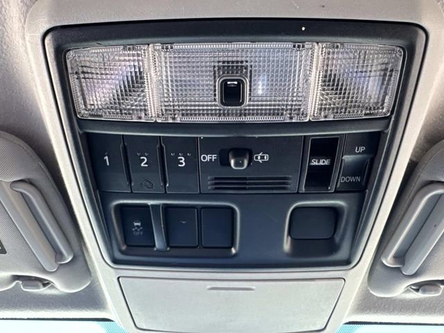 Used 2012 Toyota 4Runner SR5 w/ Convenience Pkg image 22