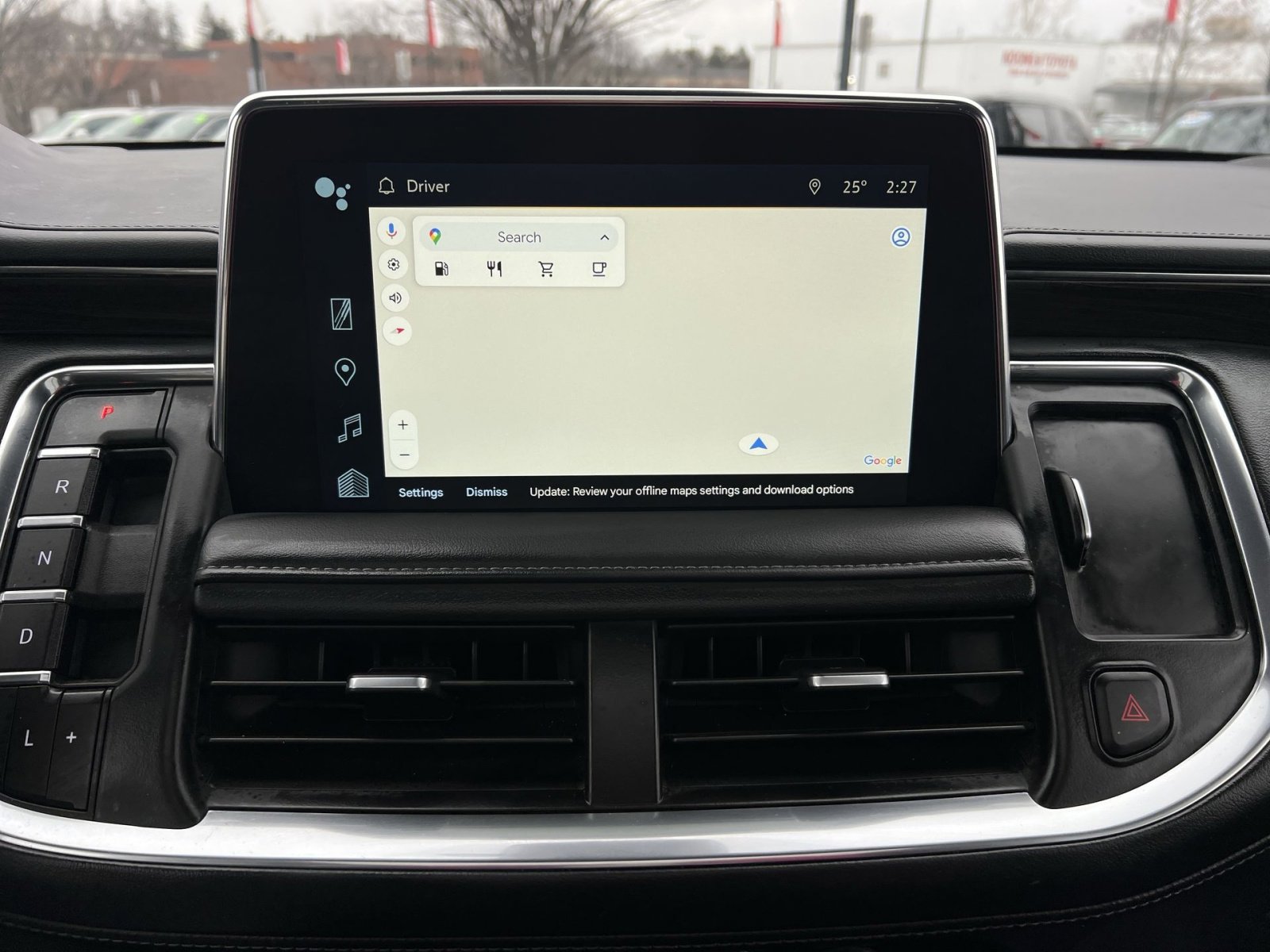 Used 2023 Chevrolet Tahoe Z71 w/ Luxury Package image 20