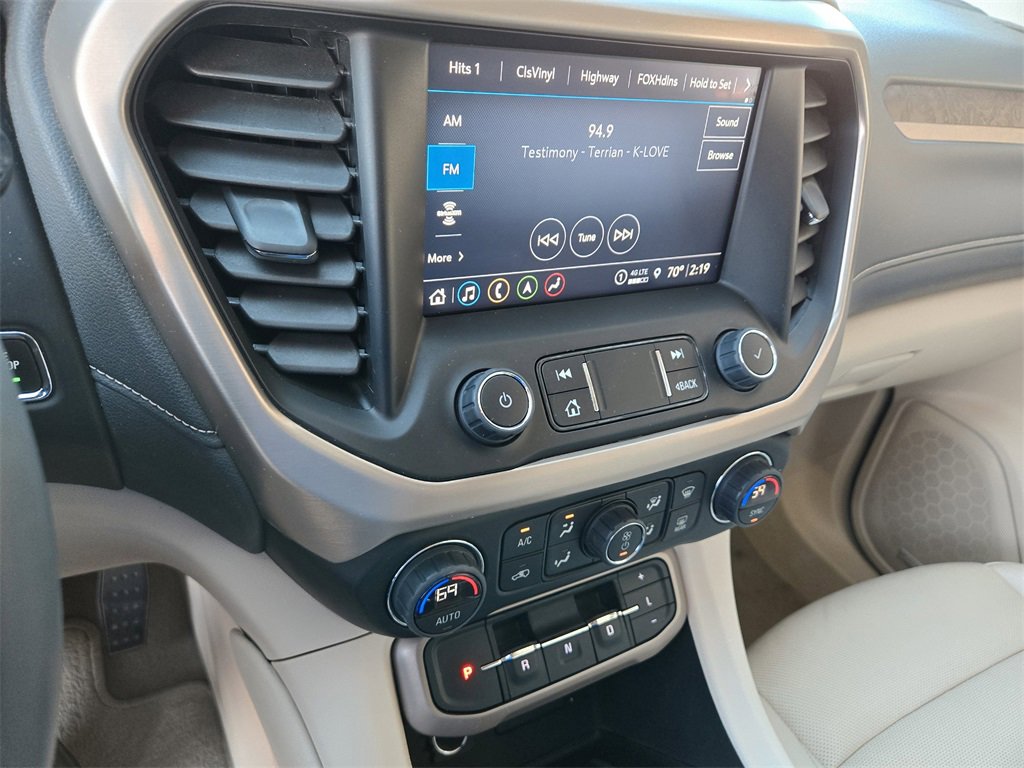 Used 2023 GMC Acadia Denali image 16