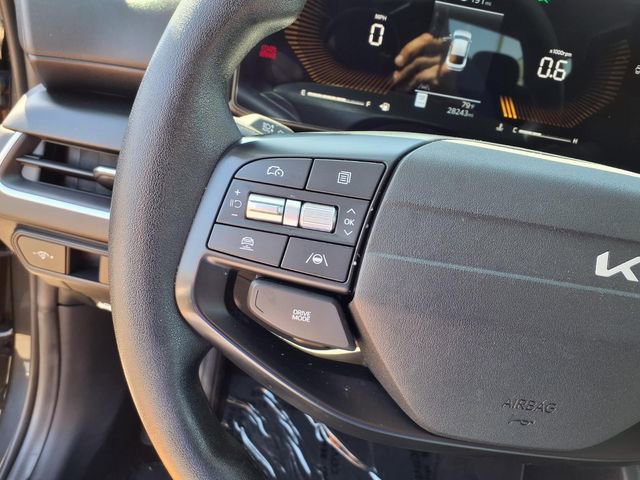 Used 2025 Kia K4 LXS FWD image 17