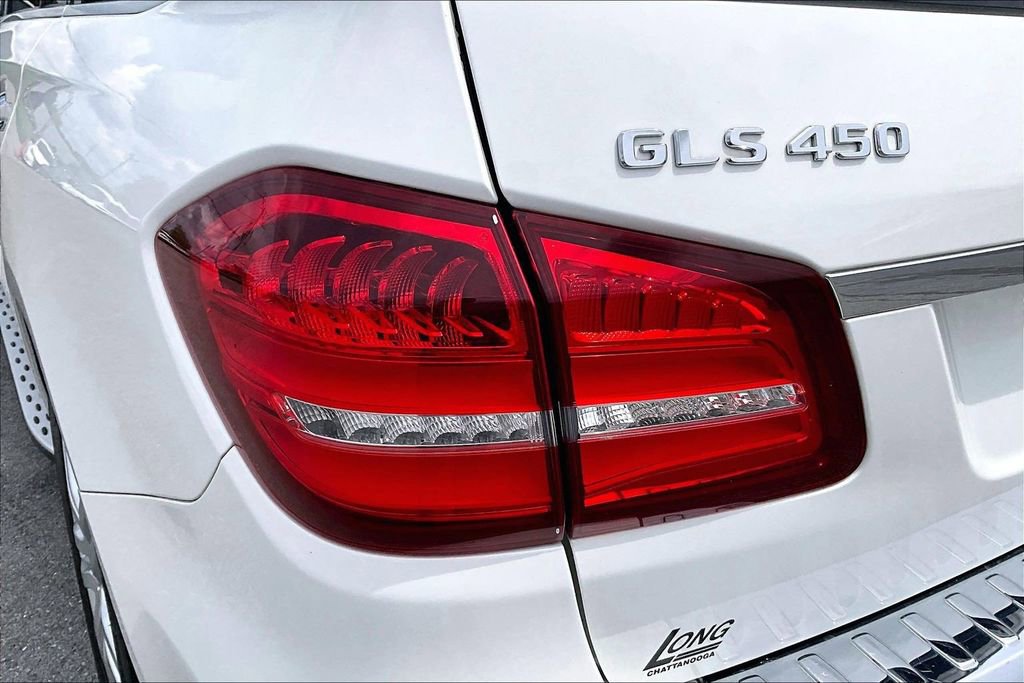 Used 2017 Mercedes-Benz GLS 450 4MATIC image 31