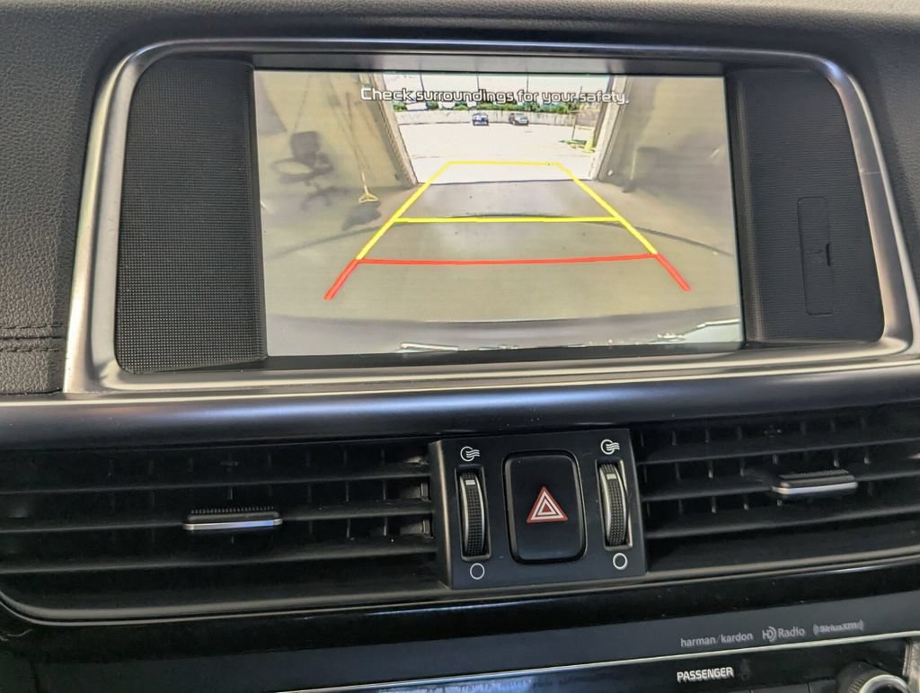 Used 2017 Kia Optima SX w/ Premium Technology Package FWD image 19