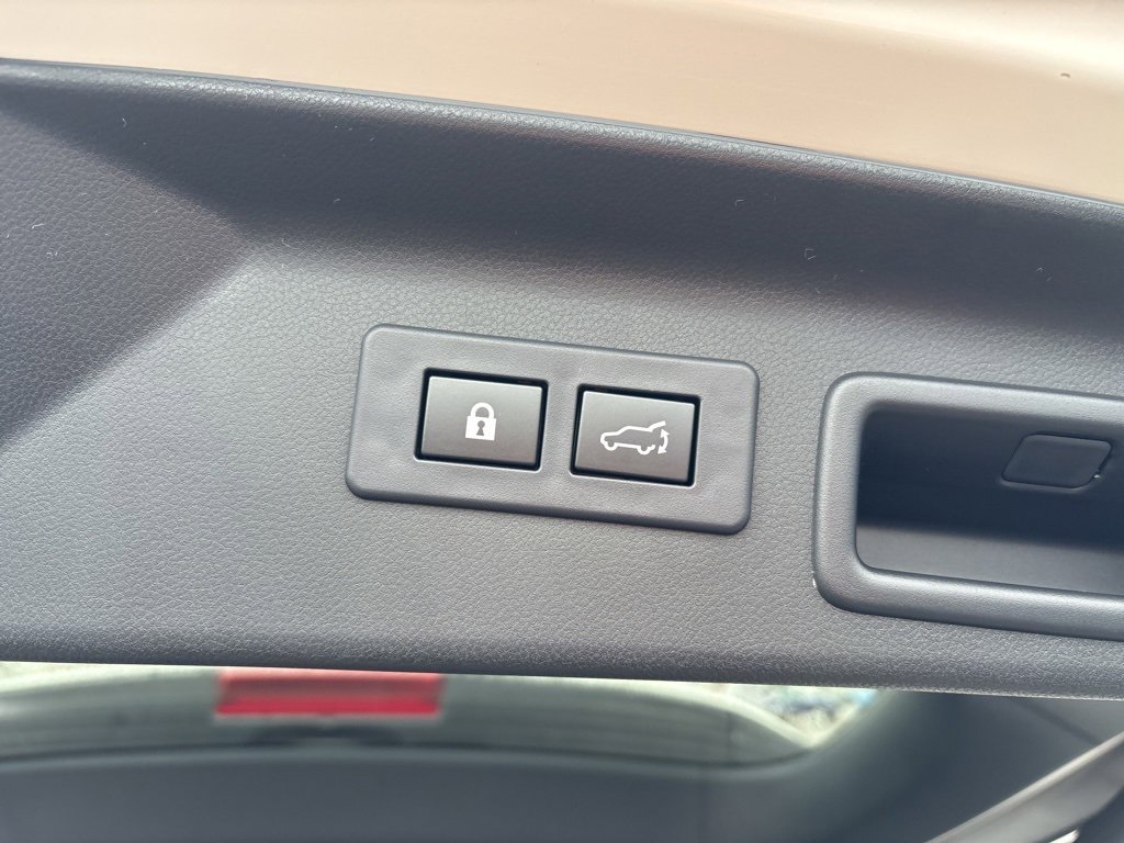 New 2025 Subaru Forester Limited image 27