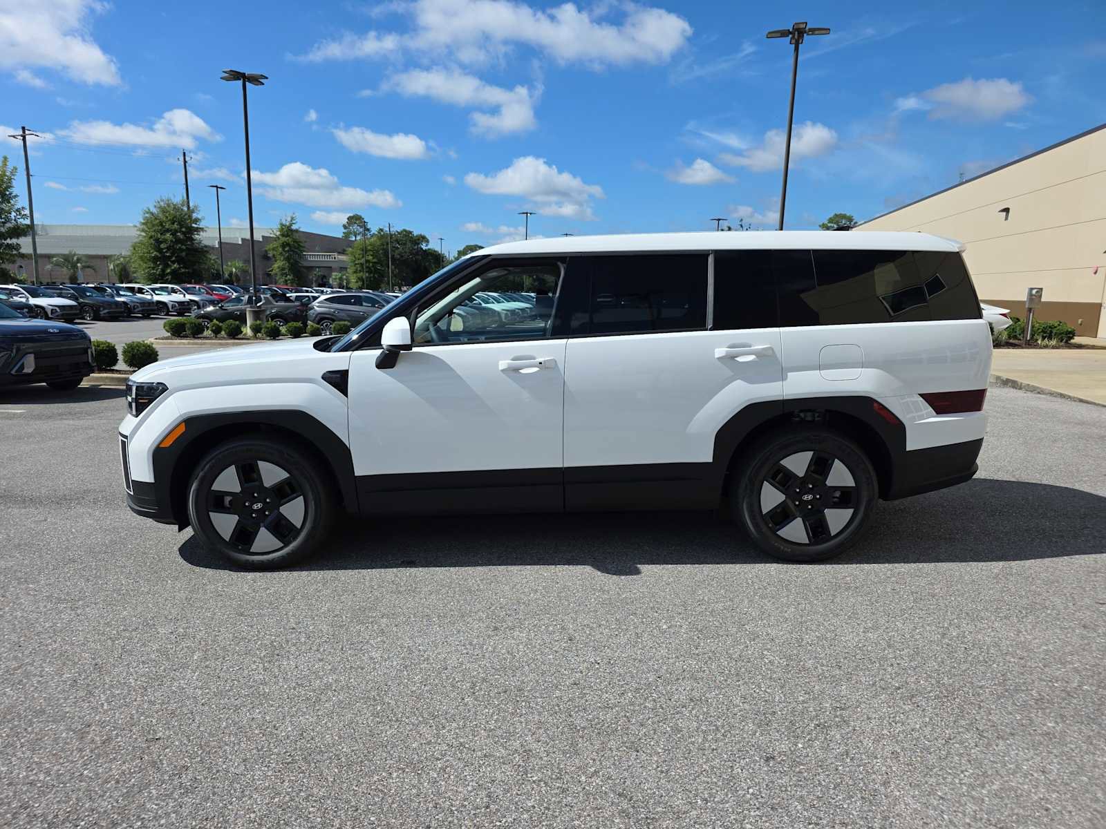 New 2026 Hyundai Santa Fe SE FWD image 4
