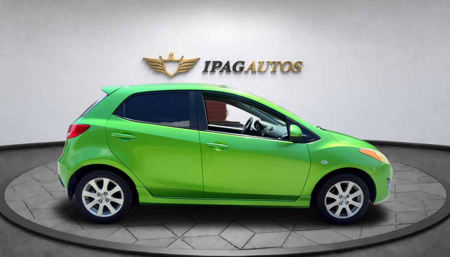 Used 2011 MAZDA MAZDA2 Touring FWD image 6