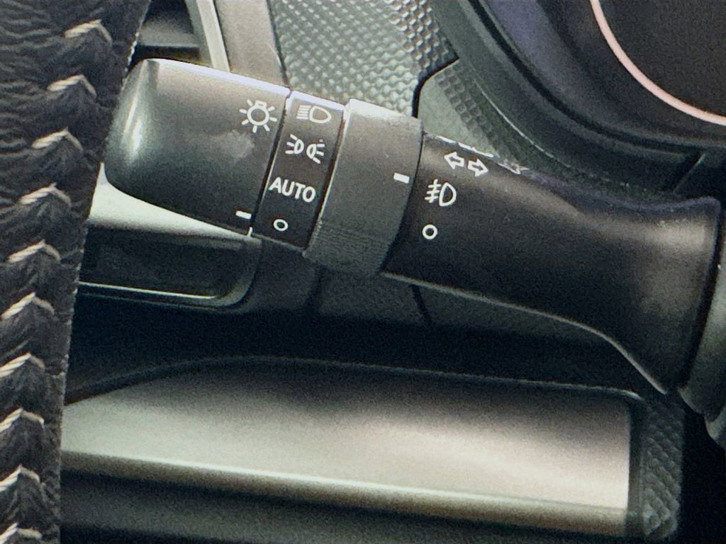 Used 2024 Subaru Forester Premium image 12