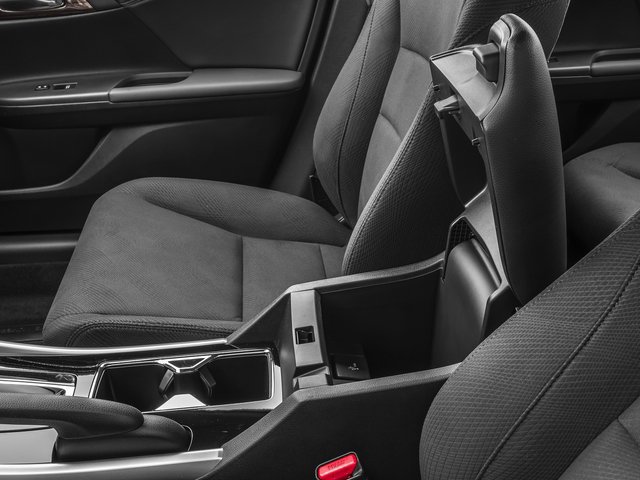 Used 2016 Honda Accord EX image 14