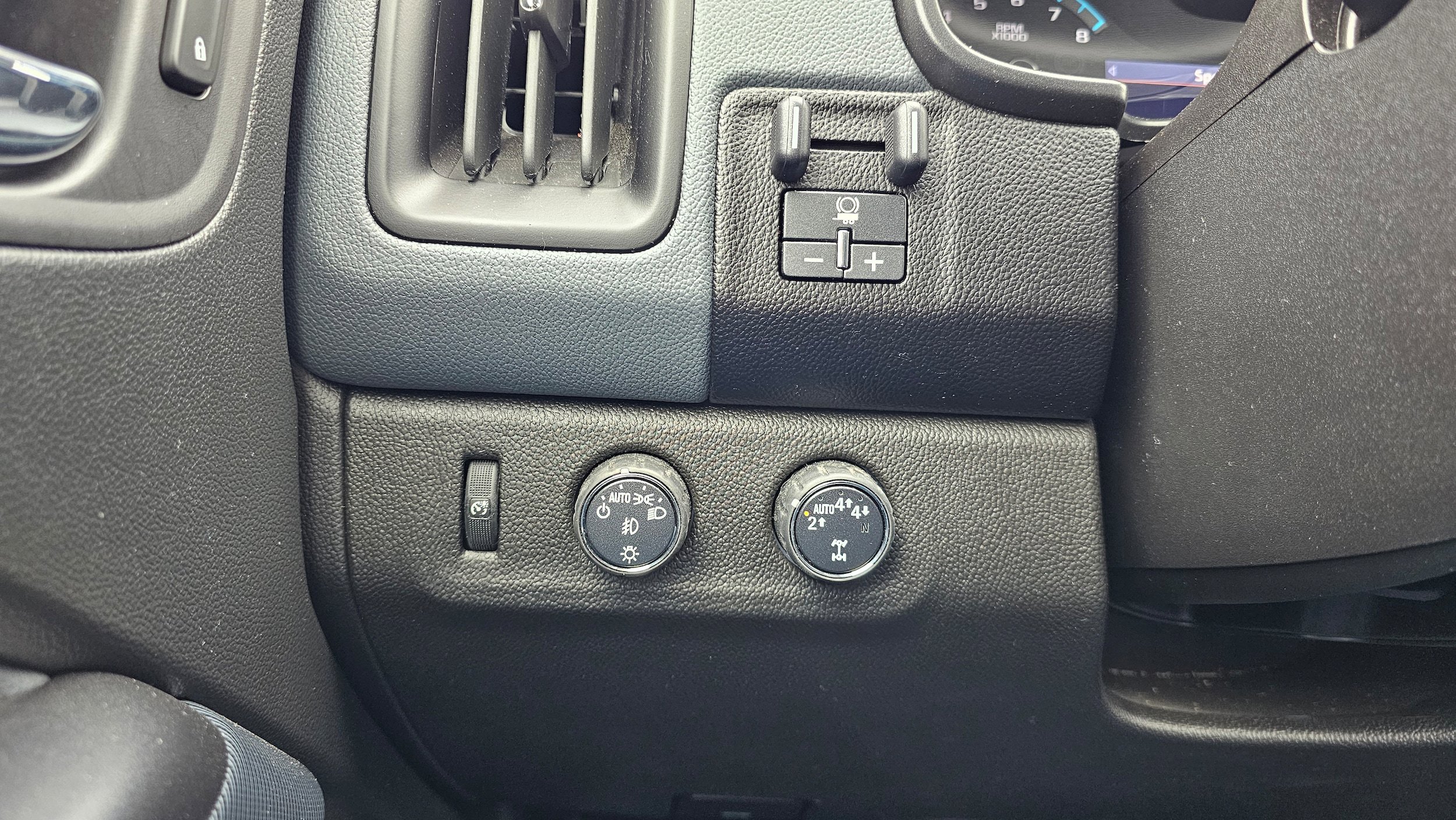 Used 2020 Chevrolet Colorado Z71 image 21