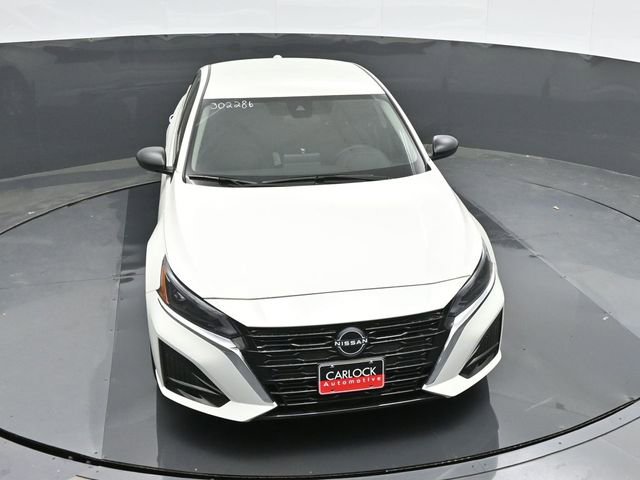 Used 2025 Nissan Altima 2.5 S FWD image 32