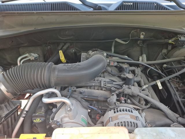Used 2011 Jeep Liberty Limited w/ Tire & Wheel Group AWD/4WD image 29